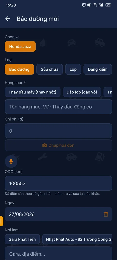 Màn hình thêm Bảo dưỡng đã điền loại dịch vụ, chi phí và ODO